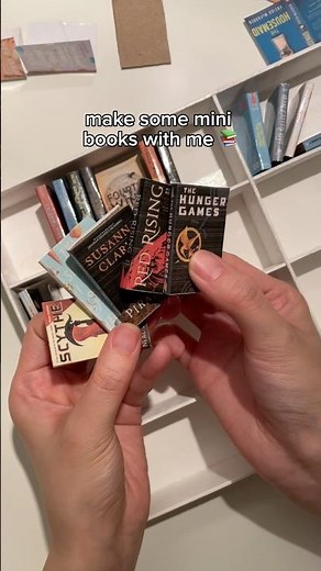 making mini books! 📚 #miniature #books #minibook