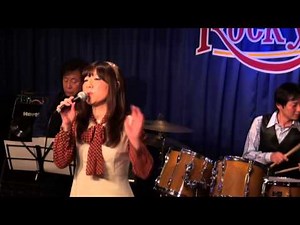 恋泥棒 / Deja Vu feat.NANA(GRAYHOUNDS)