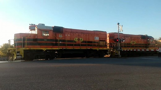 First train of York Train Fair opening day! | Pittsburgh Independent Hi-Railers