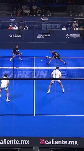 An INSANE point from Agustin Tapia 🤯😮‍💨🎻#PremierPadel #CancunPremierPadelP2