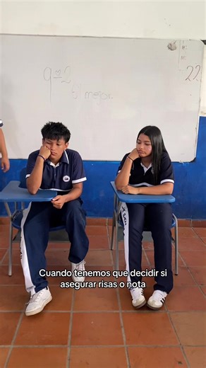 Decidiendo Entre Risas y Notas con Lentejas