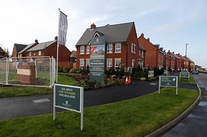 Barratt Redrow holds its ground amid market strains