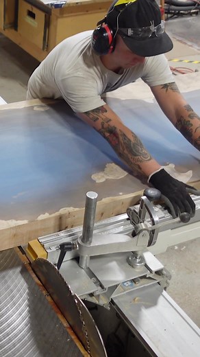 Creating a 4” Thick Table with Burl and Resin #homedecor #burl #epoxyresin #woodshop #furniture #build