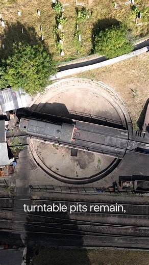 Swanage Engine Shed and Turntable in Dorset have been listed at Grade II, protecting them for future generations. 🚂 The construction of Swanage Railway in 1885 contributed to the widespread use of Purbeck stone and to the development of Swanage as a seaside destination. The listing of these rare sites along the Swanage Railway heritage line is part of Railway200, celebrating the 200th anniversary of the birth of modern passenger railway services with the opening of the Stockton & Darlington Rai