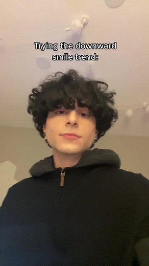 Exploring the Downward Smile Trend: Pity Smile Tutorial