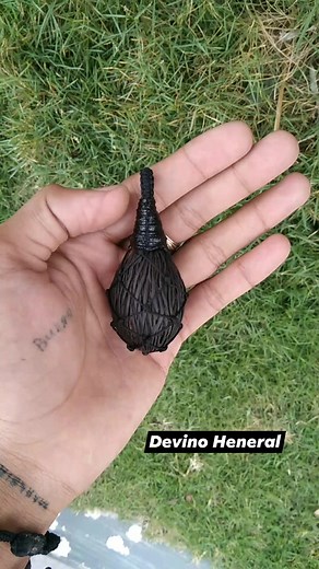 10K views · 103 reactions | SALSAGAN NA ALOG Ang Salsagan na alog na ito ay ginawa kong Kwentas , Bindisyonan para Bumisa Bilang Pangkalahatang Proteksyon at Pamigil Putok sa mga Bala Ng Baril at pang Sira ng Baril sa mga Kaaway. #viralreels #viralshorts #viralpage #sumbalik #Agimat #habak #kulam #Bulacan #Kobol #talisman #antinganting #mutya #amulet #power #faithhealer | Devino Heneral Anting Anting at Agimat | Facebook