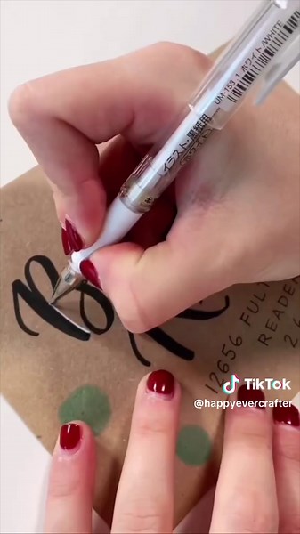 CRAFTSMAS Day 5: Custom Holiday Envelope DIY