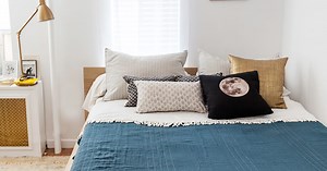 Small Bedroom? No Problem. Here's How To Store Your Stuff To Get Rid Of Clutter