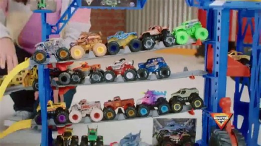 Monster Jam Garage TV Spot, 'Holds 25 Trucks'