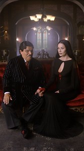 Morticia and Gomez are the realest lovers alive or dead | Netflix