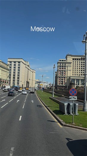 Is this the best way to see Moscow? #moscow #travel #russia