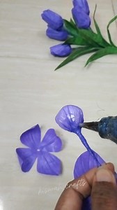 152K views · 2.1K reactions | Tutorial lengkap bunga tulip hias dari plastik kresek #tutorial #bungahiasplastik #viral #vod #fbpro #fyp @pengikut | Kiswah Crafts | Facebook