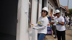 Pekerja MedcoEnergi Bangun Rumah Layak Huni untuk Warga Kurang Mampu di Mauk