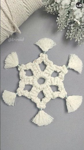 Macrame Snowflakes Tutorial #shorts #macramesnowflakes
