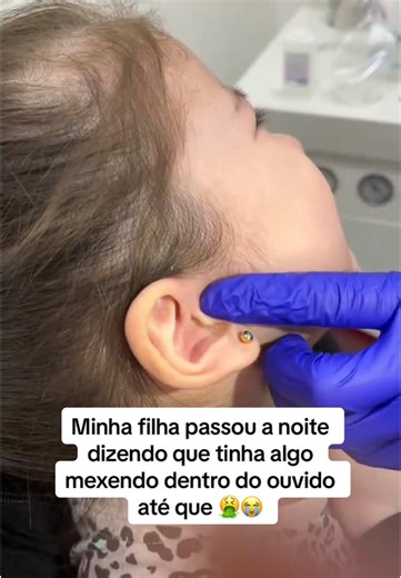 Descobri o que estava no ouvido da minha filha