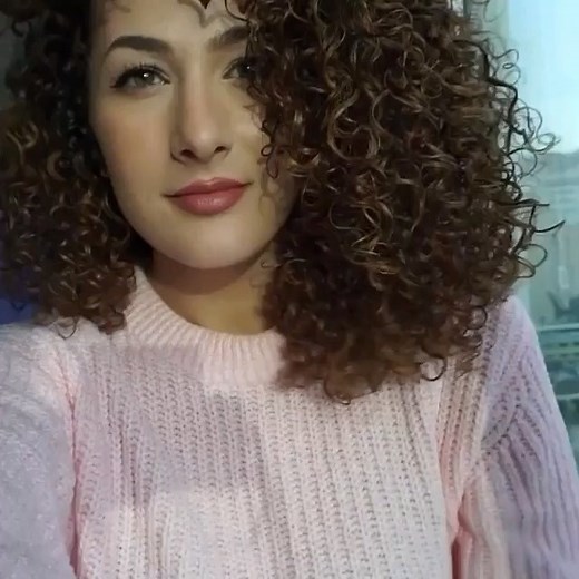 Loved the results and volume I got from this curly hair routine ❤️ —— Products: 🧡 @curlsmith_official In-Shower Style Fixer 🧡 @curlsmith_official Curly Defining Styling Soufflé 🧡 @devacurl Frizz Free Volumizing Foam 🧡 @devacurl Devafuser (I defused my hair when it was 80% dry) Posted @withrepost • @curlastic #curlyhair #curlyhairroutine #curlyhairtutorial #hairtutorial #hair #curls #curlsmith #ultabeauty #wakeupandmakeup | CURLSMITH