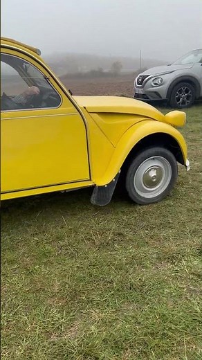 Coche Citroën 2CV Clásico #automobile #carrestorationproject