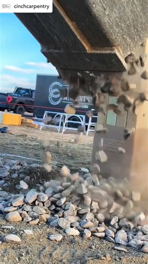 Post Protector *** 877-WON’T ROT (966-8768) on Instagram: "Post Frame Simplicity, In-Ground Strength, DIY Friendliness & VALUE… just without decay concerns of posts in ground-contact or exposure to the environment!😱#polebarn polebarn #barndominium #postframe #polebuilding #postprotector #877wontrot #barndo #farmbuildings #barn #shouse @cinchcarpentry"