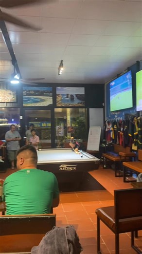 Happy time… Tuesday 🎱 AussieBistro oi oi oi | Aussie Bistro