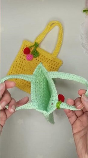 Супер просто🌻Вязаная детская сумочка крючком // Crochet baby bag amigurumi