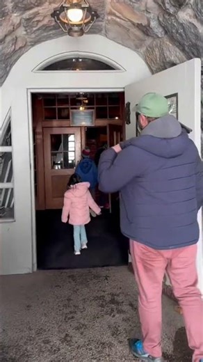 As we get closer, Mount Hood sparkles like a diamond—pure and breathtaking.”#mounthood #oregon #fun