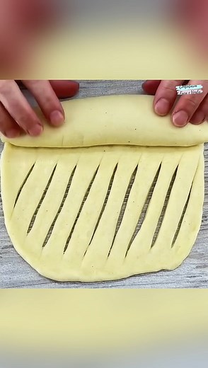 496K views · 2.7K reactions | Pão Doce Recheado Incrivelmente Fácil e...