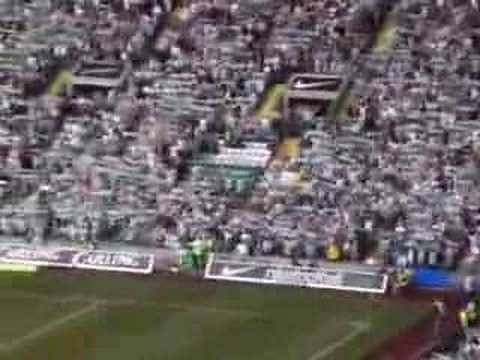 Celtic v rangers crowd singing YNWA