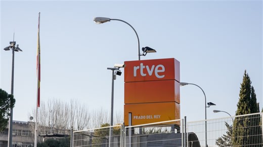 La 1 y el canal 24 Horas de TVE se quedan sin emisión durante 20 minutos por un "corte eléctrico"