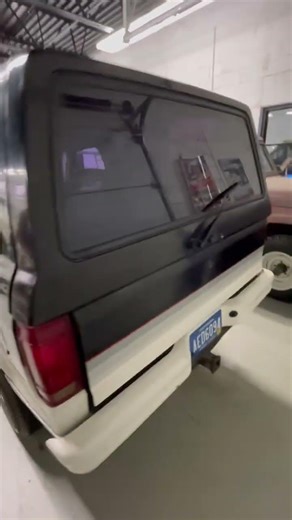 1987 Ford Bronco ii Motor trend prototype walk around