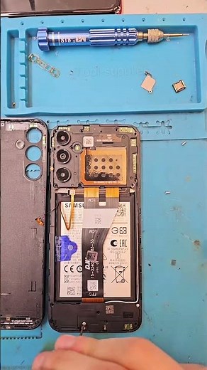Putting Together A Samsung Galaxy A14