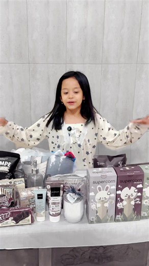 Unboxing Souvenir dari Ulang Tahun Gala Sky #fyp #gala #unboxing #foryou #birthday
