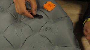 Using the Sea to Summit PillowLock Video