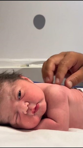 The Best Surprise of Our Lives A Heartwarming Moment We’ll Never Forget💕🎊#ytshorts #babyjoy #nurse