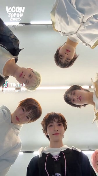 KCON Japan 2025: NEWBEAT Eye Contact Game Highlights