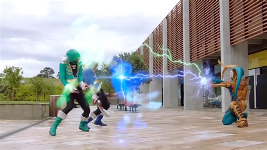 Noah & Jake Swap Bodies! 💙💚💙💚 | Morphin' Legacy