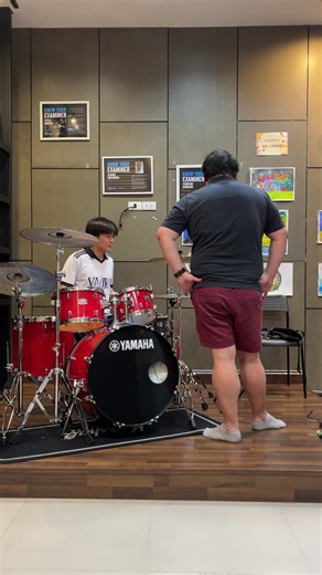 วิดีโอของ RSL Music Academy - อาร์เอสแอล (@rslacademy) พร้อมเพลง 原聲 - NoralFlute