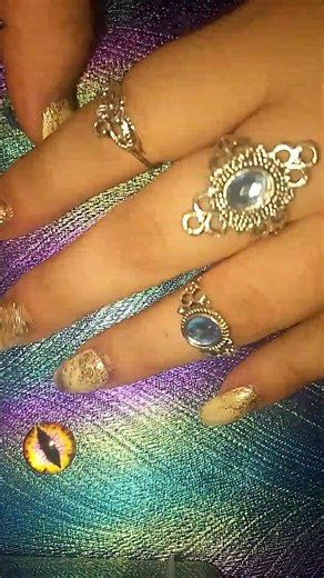 Nail Scratching ASMR 💅✨ on Textured Peacock Background