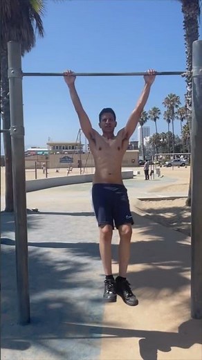 How to Master the Hanging Knee Raise for a Stronger Core