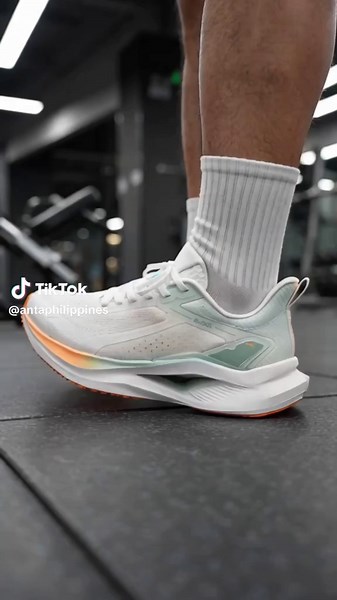 ANTA Flashlite Cool. Breathable mesh perforated zones. Air goes in, heat goes out. 🌬️#ANTA #shoes #fyp #runningshoes