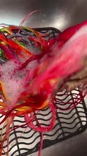 Transform Your Look with ITODAY Body Wave Lace Front Wig