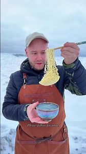 My hands are freezing but my vibes are… also freezing🥶🌨️🇫🇮