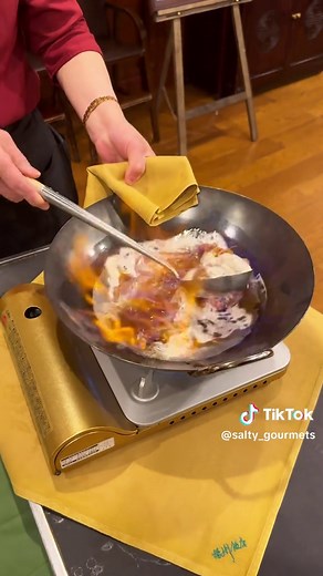 活酔っぱらいエビを紹興酒で楽しむ横浜中華街グルメ
