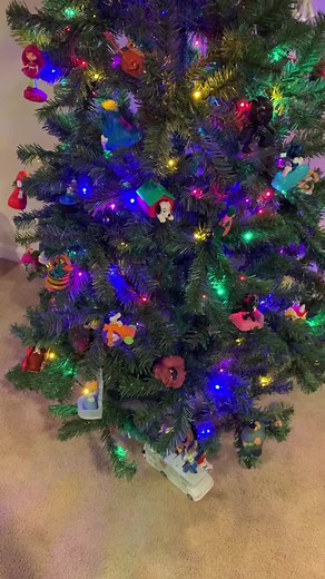 McDonald Christmas Tree Topper | Gold Inspector Gadget 2022