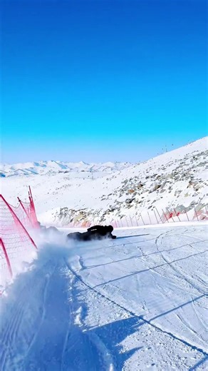 Expert Snowman Carving Techniques for Snowboarders