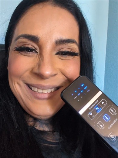 this is a life saver for spine pain . I have a lot of nerve damage and scar tissue I love this! massager #shogun #muscle #massage #chronicpain #spine