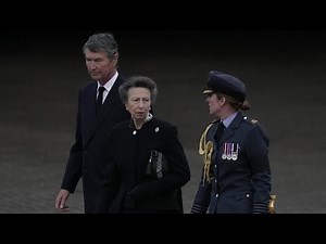 Princess Anne's heartbreaking final moments with the Queen