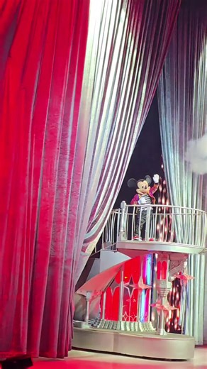 Experience the Magic of Disney on Ice