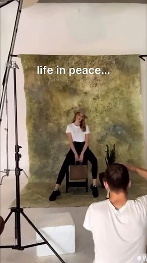 SONYA MODEL on Instagram: "Imagine all the people living life in peace🫶🏼"