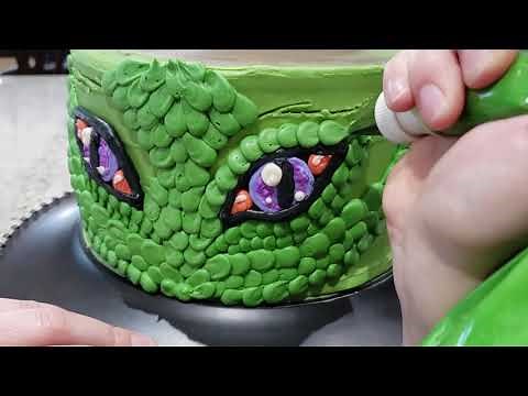 Buttercream Dragon Cake