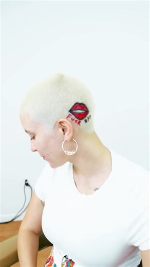 💋 #buzzcutwomen #rockthatbuzz #girlswithshavedheads #girlswithshavedhair #girlswithshorthair #newhair #freshhair #haircut #shorthairstyle #shorthairideas #shorthaircut #shorthairdontcare #shorthair #shorthairrocks #hairinspo #hairinspiration #hairgoals #buzzcut #buzzcutgirl #makeup #makeuplooks #naturalhair #naturalbeauty #platinumblonde #platinumhair #hairdesign #lipgloss #lipstick | rockthatbuzz